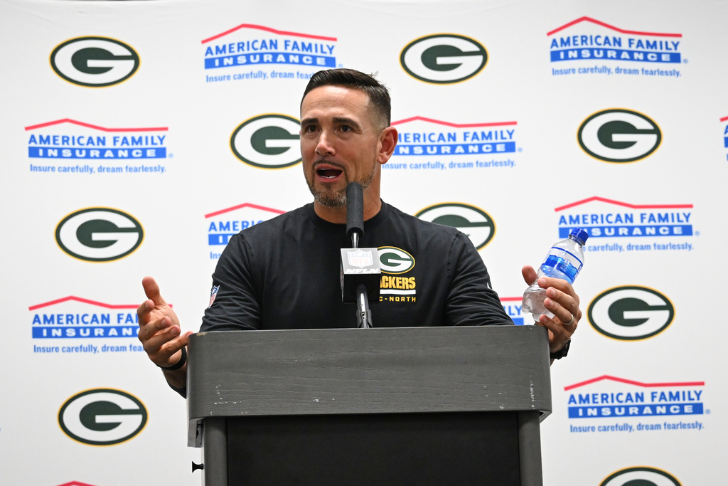 Green Bay Packers head coach Matt LaFleur responds to questions during a news conference after an NFL football game against the Dallas Cowboys Sunday, Sept. 28, 2025, in Arlington, Texas. (AP Photo/Jessica Tobias)