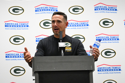 Green Bay Packers head coach Matt LaFleur responds to questions during a news conference after an NFL football game against the Dallas Cowboys Sunday, Sept. 28, 2025, in Arlington, Texas. (AP Photo/Jessica Tobias) Green Bay Packers head coach Matt LaFleur responds to questions during a news conference after an NFL football game against the Dallas Cowboys Sunday, Sept. 28, 2025, in Arlington, Texas. (AP Photo/Jessica Tobias)