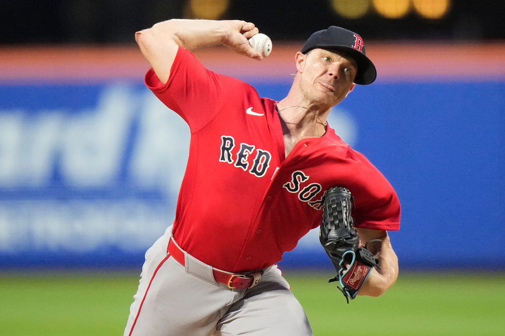 Boston Red Sox's Sonny Gray pitches during the second inning of a baseball game against the New York Mets Friday, July 10, 2026, in New York. (AP Photo/Frank Franklin II)