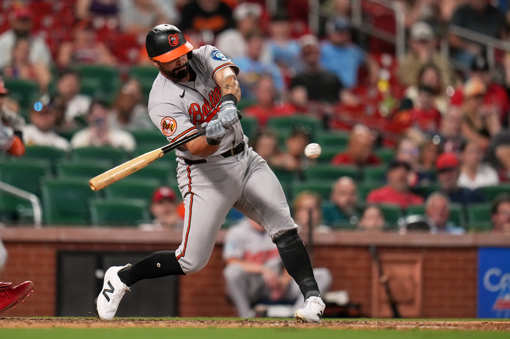 Baltimore Orioles' Christian Encarnacion-Strand hits an RBI double during the ninth inning of a baseball game against the St. Louis Cardinals Wednesday, Aug. 26, 2026, in St. Louis. (AP Photo/Jeff Roberson)
