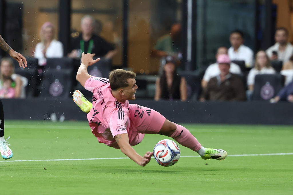 Inter Miami forward Mateo Silvetti falls in the first half of an MLS soccer match against the New York Red Bulls, Saturday, April 11, 2026, in Miami. (AP Photo/Peter Joneleit)
