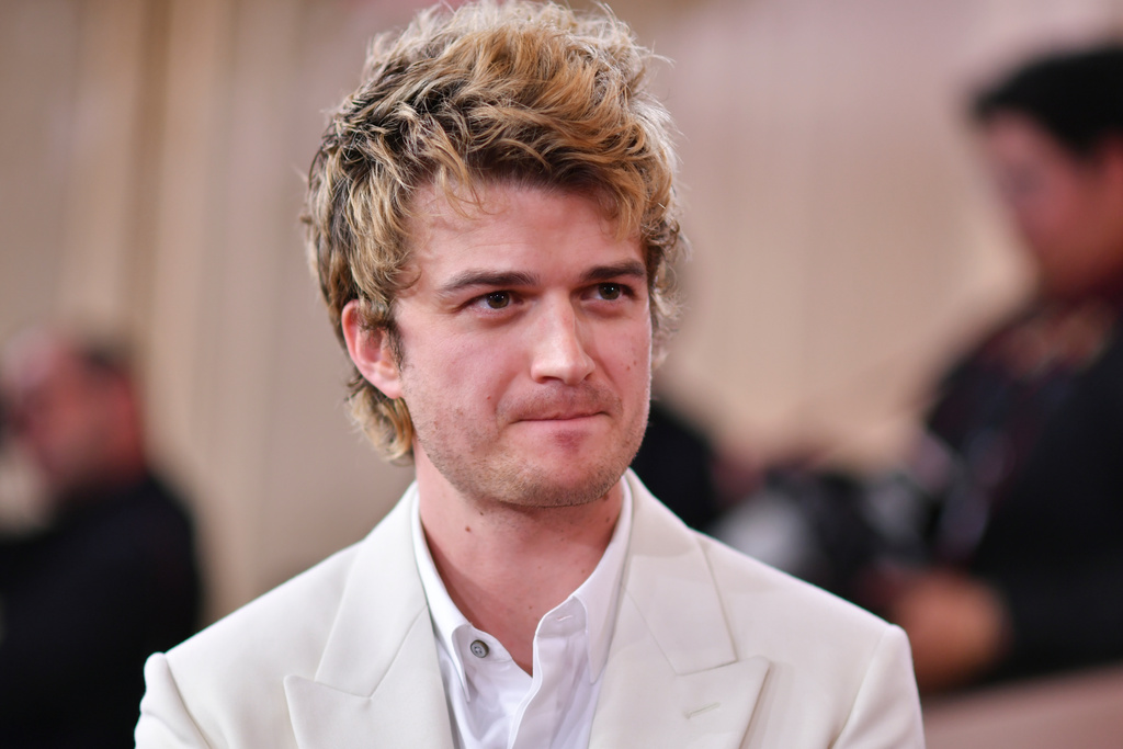 Joe Keery arrives at the 83rd Golden Globes on Sunday, Jan. 11, 2026, at the Beverly Hilton in Beverly Hills, Calif. (Photo by Richard Shotwell/Invision/AP)