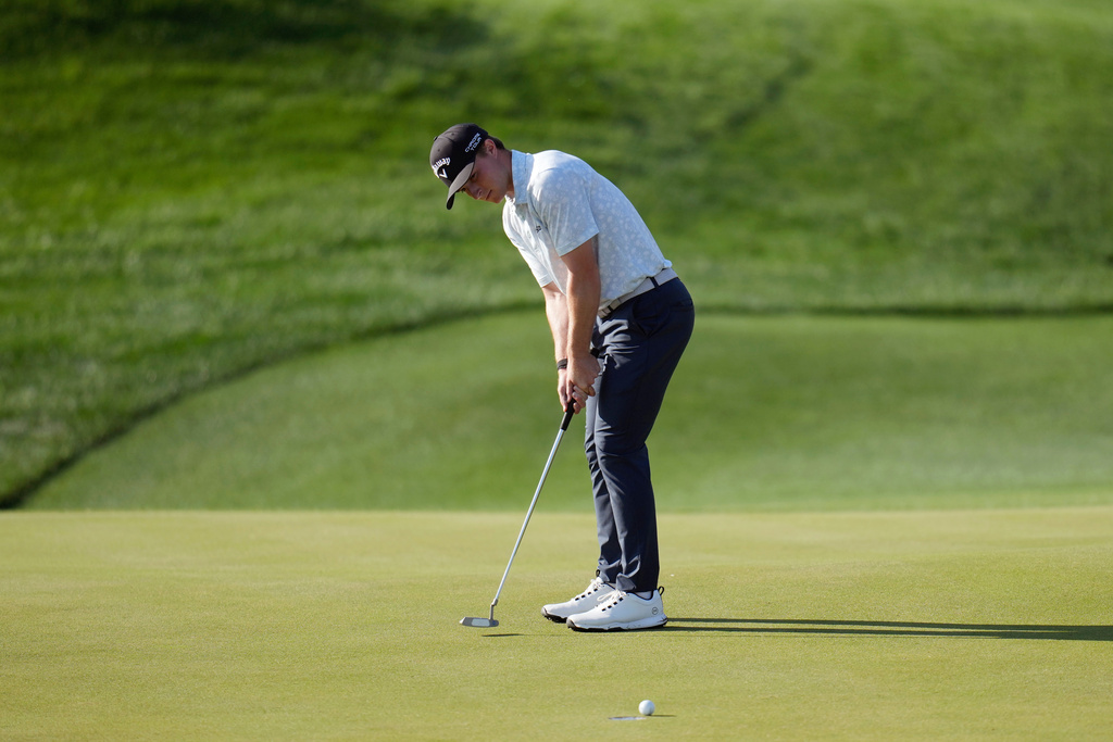 Blades Brown misses a birdie putt at the second hole during the third round of the American Express golf event on the Pete Dye Stadium Course at PGA West Saturday, Jan. 24, 2026, in La Quinta, Calif. (AP Photo/Ross D. Franklin)