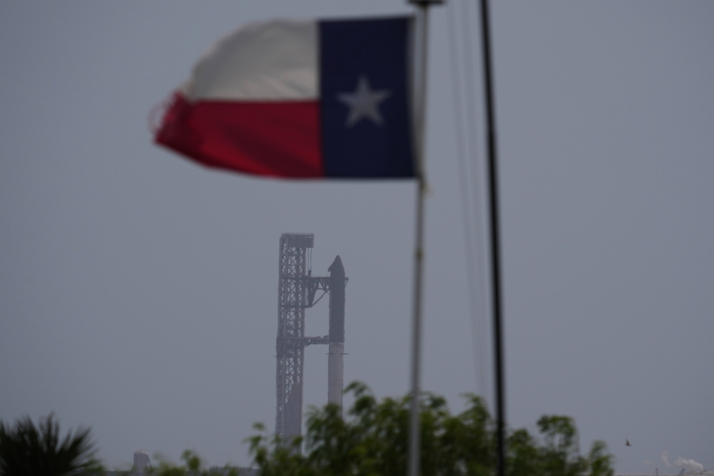 SpaceX's mega rocket Starship stands ready but was aborted before liftoff, in Starbase, Texas, Thursday, July 16, 2026. (AP Photo/Eric Gay)
