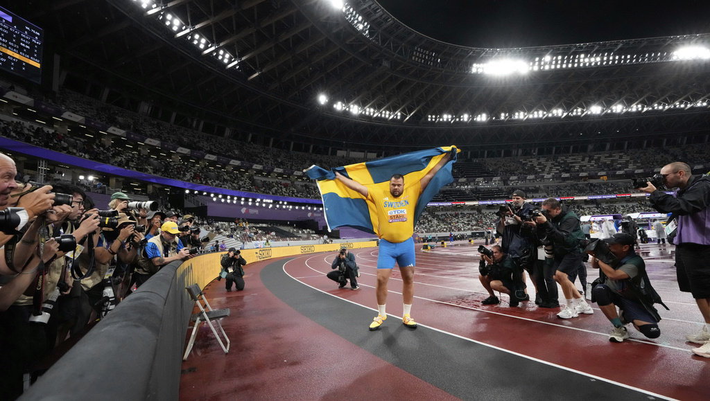 Sweden's Daniel Stahl reacts after winning the men's discus throw final at the World Athletics Championships in Tokyo, Sunday, Sept. 21, 2025. (AP Photo/Eugene Hoshiko)