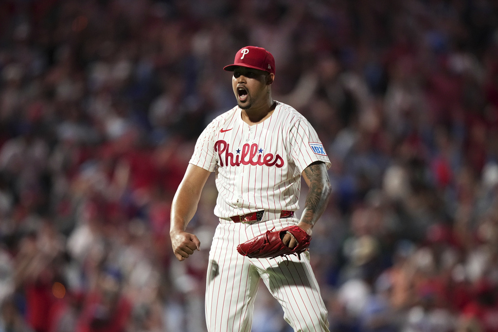Philadelphia Phillies pitcher Jhoan Duran reacts after the Phillies won a baseball game against the New York Mets Monday, Sept. 8, 2025, in Philadelphia. (AP Photo/Matt Slocum)