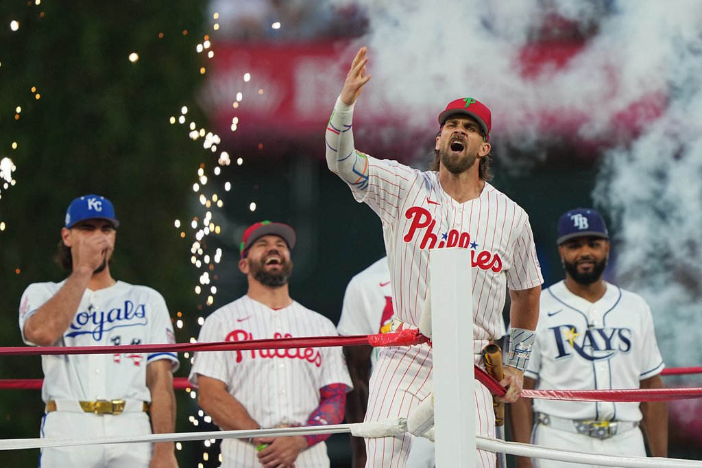 Philadelphia Phillies' Bryce Harper is introduced ahead of the MLB baseball All-Star Home Run Derby, Monday, July 13, 2026, in Philadelphia. (AP Photo/Matt Rourke)