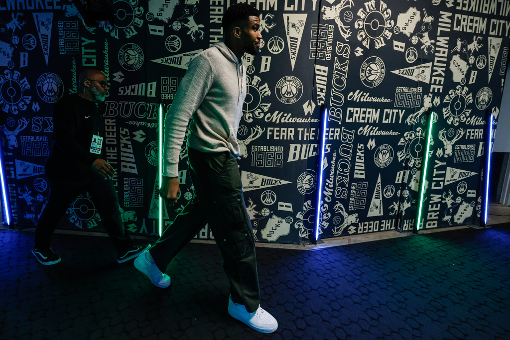 Milwaukee Bucks forward Giannis Antetokounmpo walks to the locker room after an NBA basketball game against the Brooklyn Nets, Friday, April 10, 2026, in Milwaukee. (AP Photo/Jeffrey Phelps)