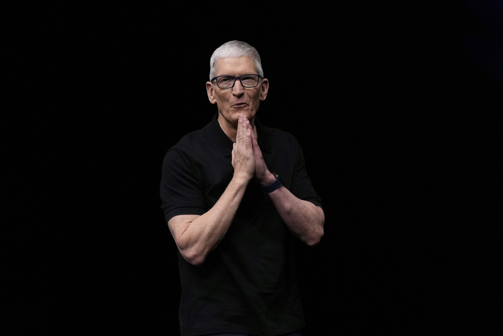 Apple CEO Tim Cook speaks on stage during an announcement of new products at Apple Park in Cupertino, Calif., Tuesday, Sept. 9, 2025. (AP Photo/Godofredo A. Vásquez)