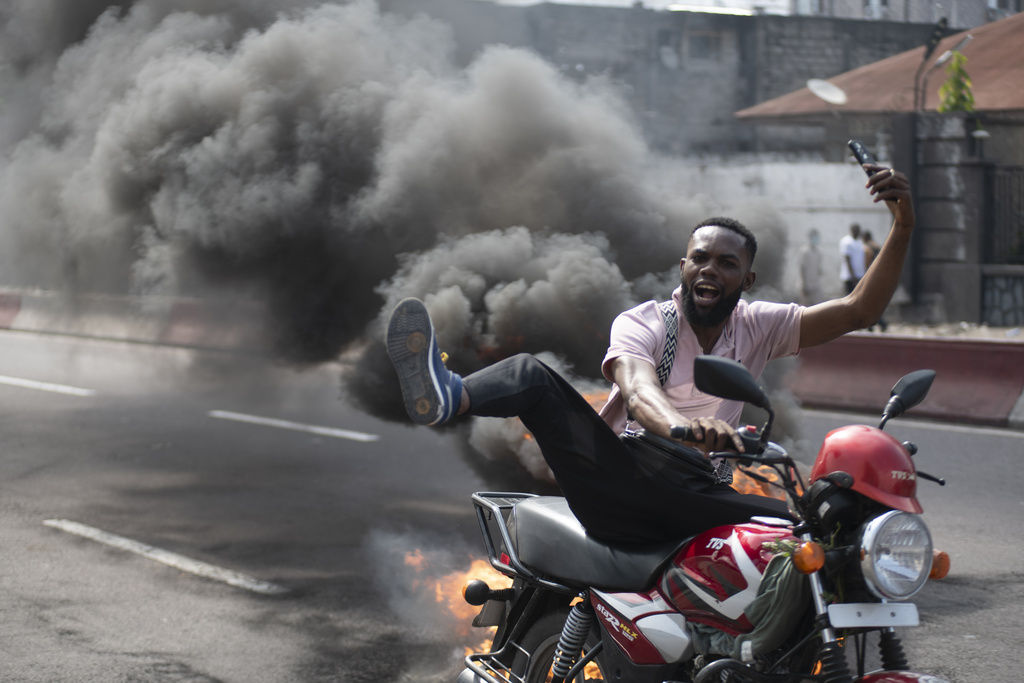 FILE - People protest in Kinshasa, Democratic Republic of the Congo, against the Rwanda-backed M23 rebels' advances into eastern Congo's capital, Goma, on Jan. 28, 2025. (AP Photo/Samy Ntumba Shambuyi, File)