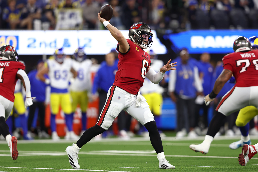 Tampa Bay Buccaneers quarterback Baker Mayfield passes against the Los Angeles Rams during the first half of an NFL football game, Sunday, Nov. 23, 2025, in Inglewood, Calif. (AP Photo/Jessie Alcheh)