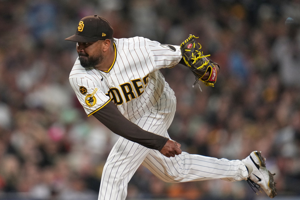 San Diego Padres starting pitcher Germán Márquez works against a San Francisco Giants batter during the second inning of a baseball game Tuesday, March 31, 2026, in San Diego. (AP Photo/Gregory Bull)