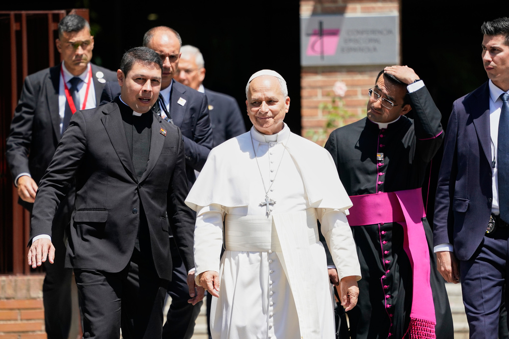 Pope Leo XIV leaves after meeting with Spain's bishops at the Spanish Episcopal Conference in Madrid, Spain, Monday, June 8, 2026. (AP Photo/Andrea Comas)