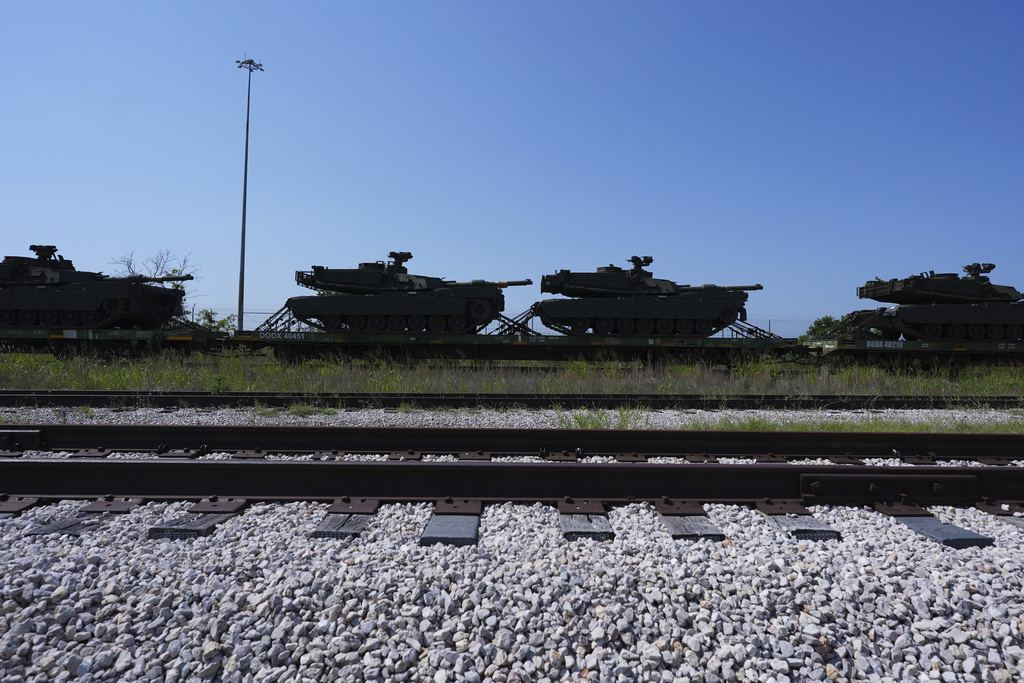 Photos of preparations for Trump's military parade marking the 250th ...