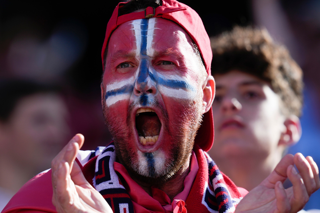 A fan of Norway cheers prior to a World Cup Group I soccer match between Iraq and Norway in Foxborough, Mass., near Boston, Tuesday, June 16, 2026. (AP Photo/Charles Krupa)