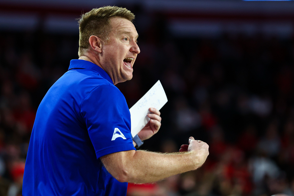 West Georgia head coach Dave Moore reacts during the first half of an NCAA college basketball game against Georgia, Monday, Dec. 22, 2025, in Athens, Ga. (AP Photo/Colin Hubbard)