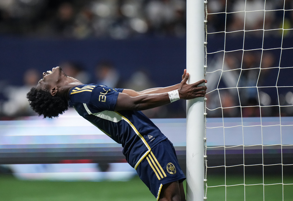 Vancouver Whitecaps' Emmanuel Sabbi reacts after a missed scoring opportunity during the second half of an MLS soccer match against the Portland Timbers in Vancouver, British Columbia, Wednesday, Sept. 24, 2025. (Darryl Dyck/The Canadian Press via AP)