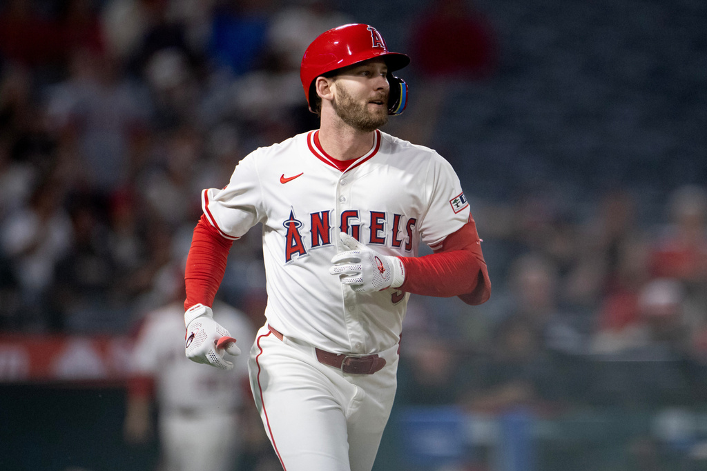 FILE - Los Angeles Angels' Taylor Ward runs the bases after hitting a home run during the ninth inning of a baseball game against the Kansas City Royals Sept. 23, 2025, in Anaheim, Calif. (AP Photo/Eric Thayer, File)