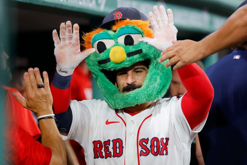 Boston Red Sox Mickey Gasper celebrates his solo home run during the seventh inning of a baseball game against the Arizona Diamondbacks Monday, Aug. 17, 2026, in Boston. (AP Photo/CJ Gunther)