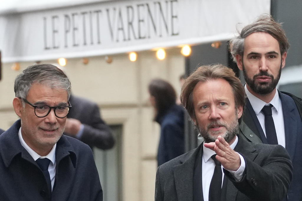 French socialist party secretary general Olivier Faure, left, and Boris Vallaud, president of the socialist parliament members at the National Assembly, arrive for a meeting with outgoing Prime Minister Sebastien Lecornu, Wednesday, Oct. 8, 2025 in Paris. (AP Photo/Christophe Ena)