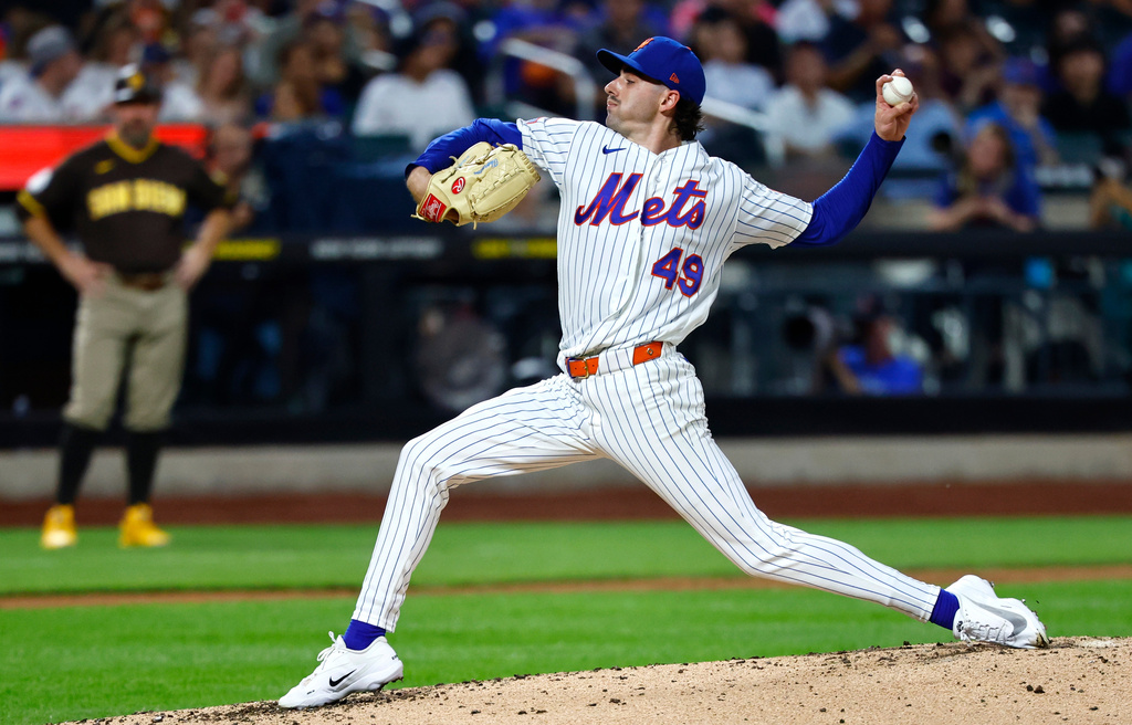 New York Mets pitcher Zac Thornton throws against the San Diego Padres during the third inning of a baseball game, Tuesday, Aug. 18, 2026, in New York. (AP Photo/Noah K. Murray)