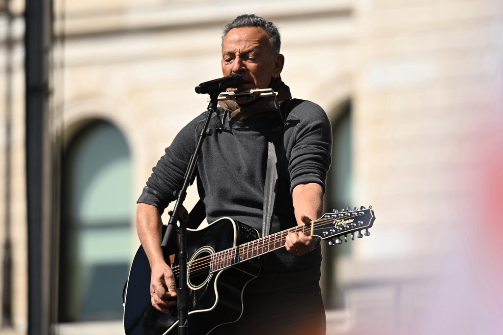 Bruce Springsteen performs during tthe "No Kings" protest Saturday, March 28, 2026, in St. Paul, Minn. (AP Photo/Tom Baker)