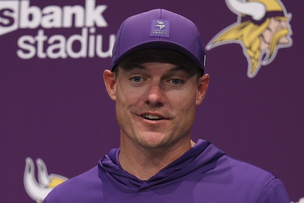Minnesota Vikings head coach Kevin O'Connell speaks after an NFL football game against the Cincinnati Bengals, Sunday, Sept. 21, 2025, in Minneapolis. (AP Photo/Matt Krohn)