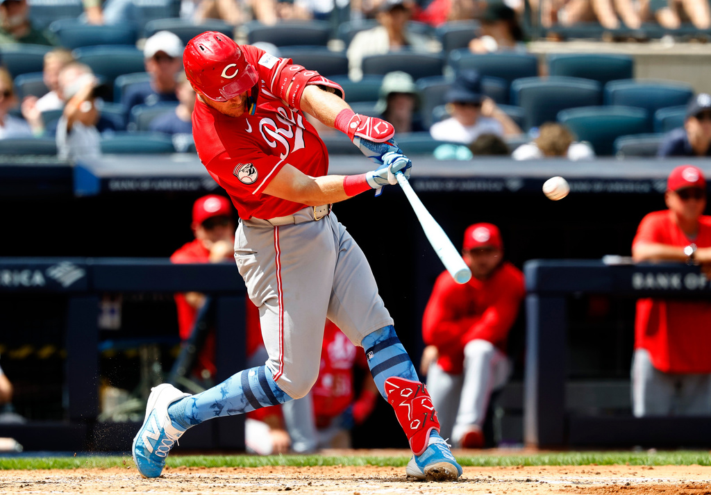 Cincinnati Reds' Tyler Stephenson hits a three-run home run against the New York Yankees during the fourth inning of a baseball game, Sunday, June 21, 2026, in New York. (AP Photo/Noah K. Murray)