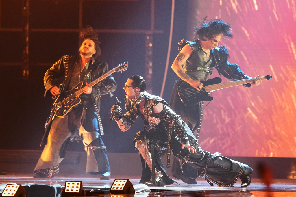 Lavina from Serbia performs the song "Kraj Mene" uring the first semifinal of the 70th Eurovision Song Contest in Vienna, Austria, Tuesday, May 12, 2026. (AP Photo/Martin Meissner)