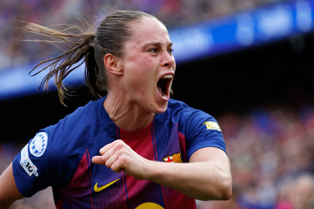 Barcelona's Ewa Pajor celebrates after scoring her side's third goal during the women's Champions League semifinal soccer match between FC Barcelona and FC Bayern Munich in Barcelona, Spain, Sunday, May 3, 2026. (AP Photo/Joan Monfort)