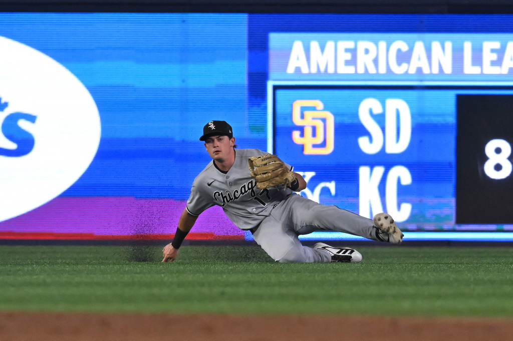Chicago White Sox left fielder Sam Antonacci catches a fly ball off the bat of Toronto Blue Jays' Luis Urias during the second inning of a baseball game in Toronto, Friday, July 17, 2026. (Jon Blacker/The Canadian Press via AP)