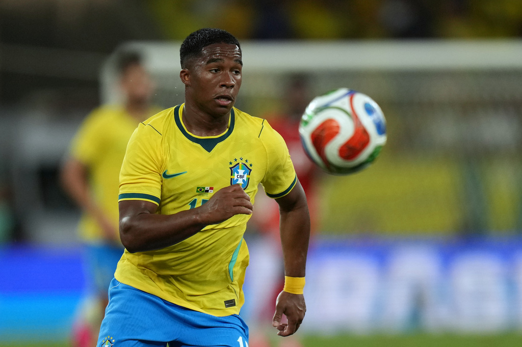 FILE - Brazil's Endrick controls the ball during a friendly soccer match against Panama in Rio de Janeiro, Sunday, May 31, 2026. (AP Photo/Silvia Izquierdo, File)