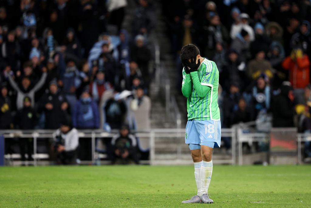 Seattle Sounders midfielder Obed Vargas reacts after Minnesota United goalkeeper Dayne St. Clair saved his shot on goal during a penalty shootout of Game 3 in the first round of MLS soccer's Western Conference playoffs in St. Paul, Minn., Saturday, Nov. 8, 2025. (AP Photo/Ellen Schmidt)
