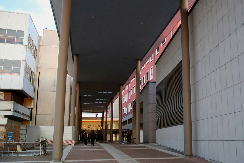 Ca' Foncello Hospital, in Treviso, Italy, Sunday, Feb. 15, 2026, where U.S. skier Lindsey Vonn was hospitalized with a broken leg and underwent surgery after crashing during the women's downhill competition at the Milan-Cortina Olympics. (Paola Garbuio/LaPresse via AP)