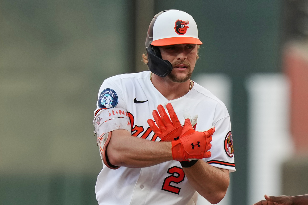 Baltimore Orioles' Gunnar Henderson (2) celebrates after hitting a single during the first inning of a baseball game against the Los Angeles Angels, Wednesday, Aug. 5, 2026, in Baltimore. (AP Photo/Stephanie Scarbrough)