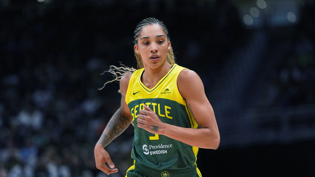 FILE - Seattle Storm forward Gabby Williams in action against the New York Liberty during a WNBA basketball game, June 22, 2025, in Seattle. (AP Photo/Lindsey Wasson, file)