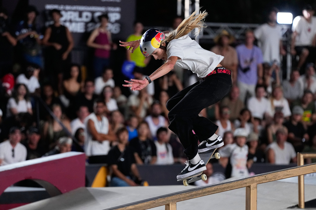 Australia's Chloe Covell competes during the women's finals at the Street Skateboarding Worlds in Rome, Sunday, June 21, 2026. (AP Photo/Alessandra Tarantino)