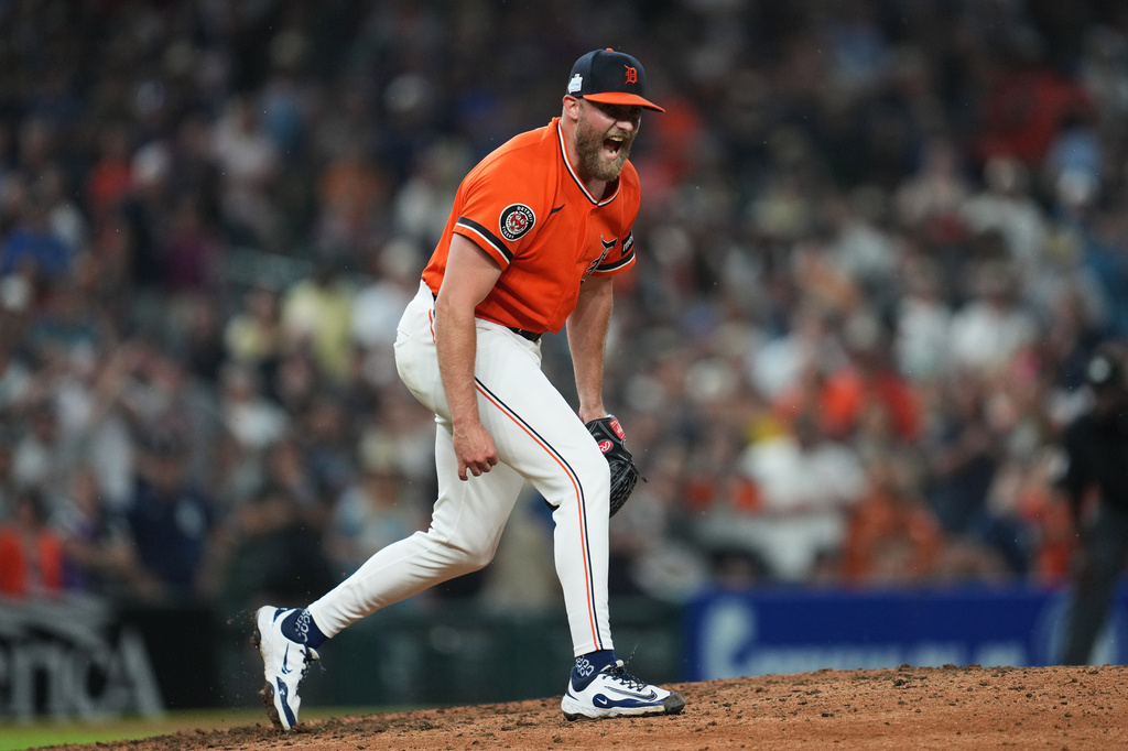 Detroit Tigers pitcher Will Vest reacts to the final out against the Seattle Mariners during the ninth inning of a baseball game Friday, June 5, 2026, in Detroit. (AP Photo/Paul Sancya)