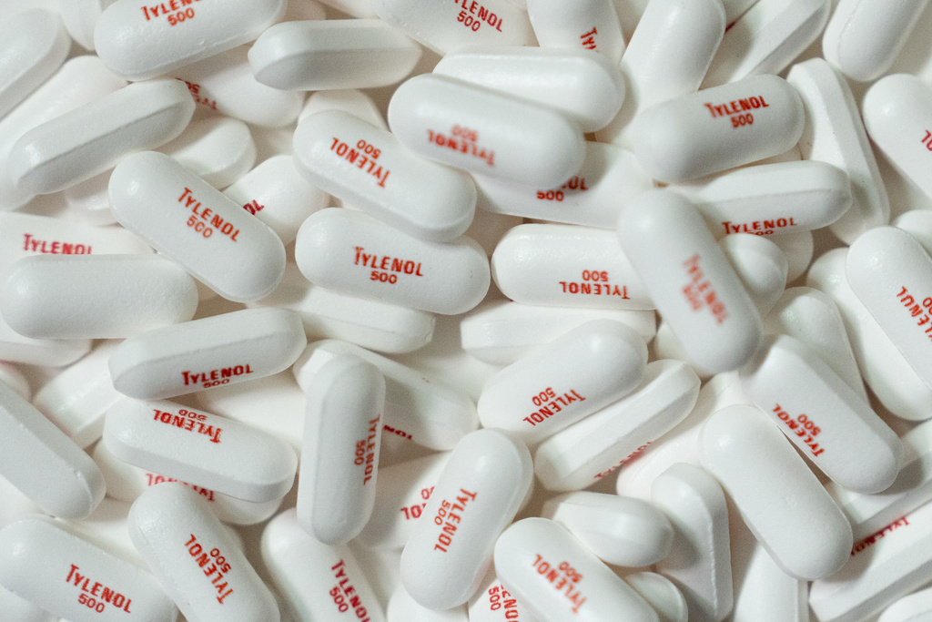 Tylenol pain-relief pills are shown in La Habra, Calif., Tuesday, Sept. 23, 2025. (AP Photo/Jae C. Hong)