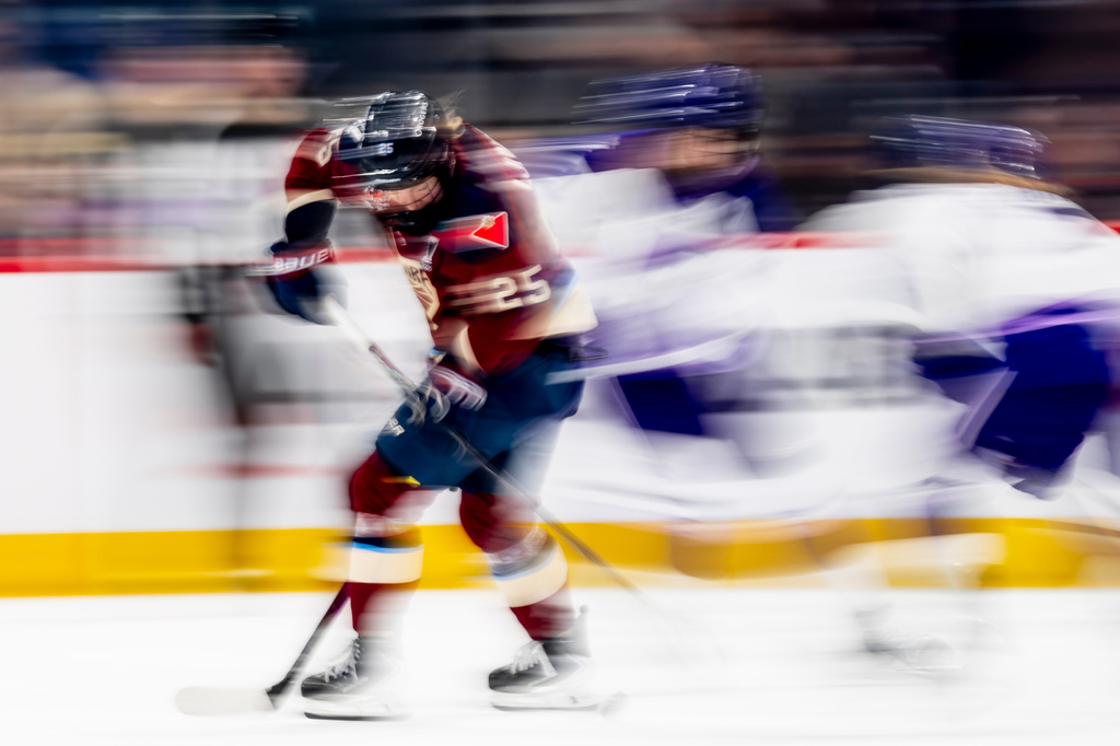 Montreal Victoire's Lina Ljungblom (25) moves the puck past the Minnesota Frost's defense during third period PWHL playoff hockey action in Laval, Que., on Tuesday, May 5, 2026. (Christopher Katsarov/The Canadian Press via AP)