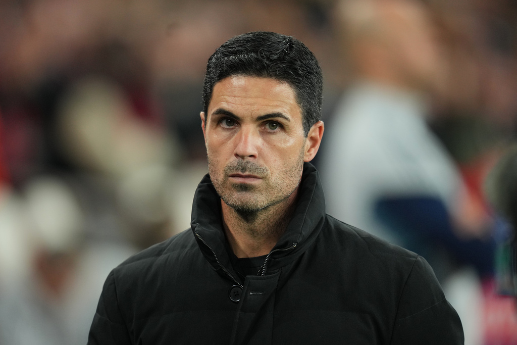 Arsenal's manager Mikel Arteta concentrates prior the Champions League opening phase soccer match between Arsenal and Olympiacos at Emirates stadium in London, England, Wednesday, Oct. 1, 2025. (AP Photo/Kin Cheung)
