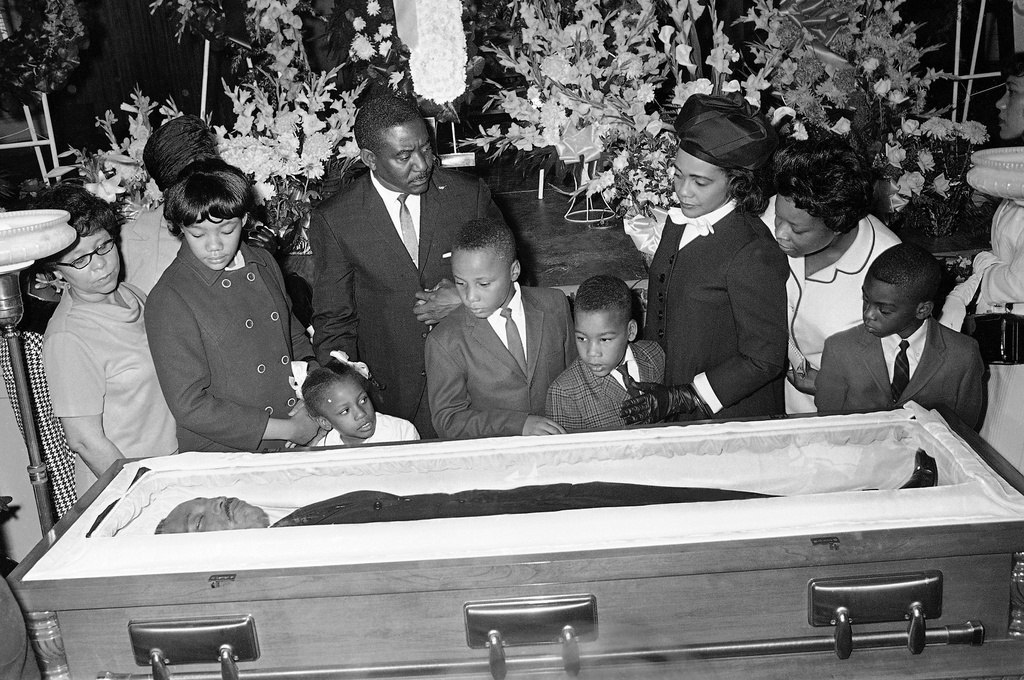 FILE - Coretta Scott King, third right, is accompanied by her children, Yolanda, Bernice, Martin III, and Dexter at Sisters Chapel on the campus of Spellman College in Atlanta, April 8, 1968. (AP Photo/Jack Thornell, File)