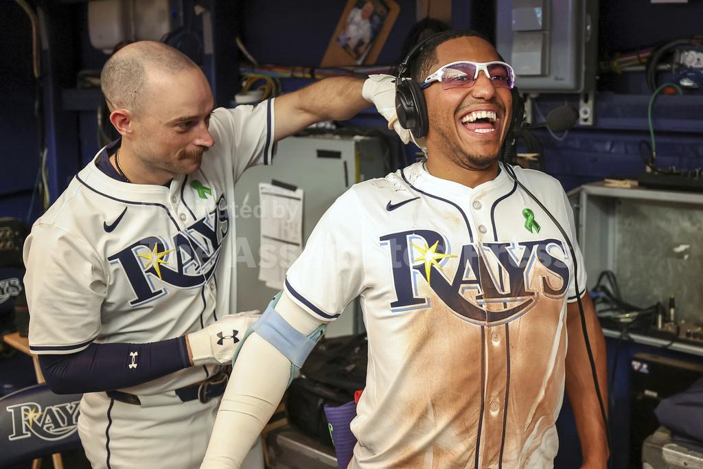 Siri ties it in 9th with homer, Palacios hits walkoff RBI in 12th as