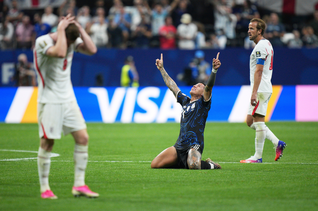 Argentina's Enzo Fernandez (24) reacts after their win the World Cup semifinal soccer match between England and Argentina in Atlanta, Wednesday, July 15, 2026. (AP Photo/Jacob Kupferman)