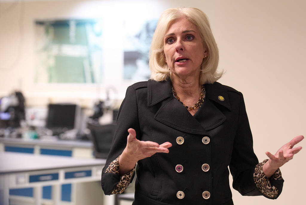 Jennifer Homendy, chair of the National Transportation Safety Board (NTSB), speaks with journalists during a tour of the NTSB's laboratories, Tuesday, Jan. 20, 2026, in Washington. (AP Photo/Jacquelyn Martin)
