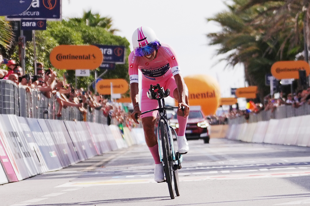 Portugal's Afonso Oliveira Eulalio crosses the finish line to complete the 10th stage of the Giro d'Italia cycling race from Viareggio to Massa, Italy, Tuesday May 19, 2026. (Gian Mattia D'Alberto/LaPresse via AP)