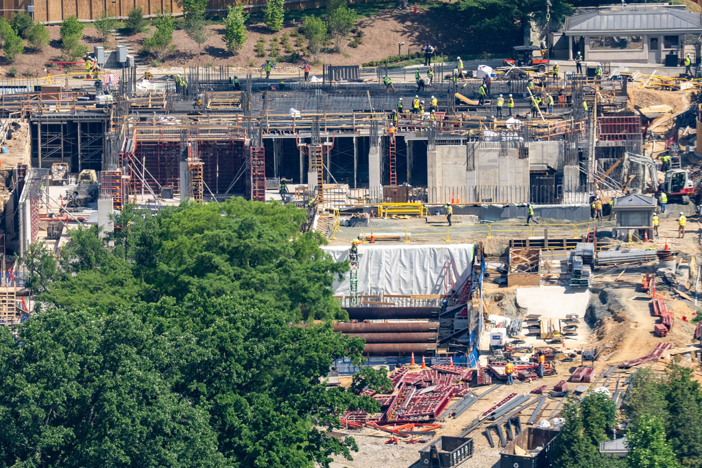 Work continues on the construction of the ballroom at the White House, Tuesday, May 19, 2026, in Washington, where the East Wing once stood. (AP Photo/Alex Brandon)
