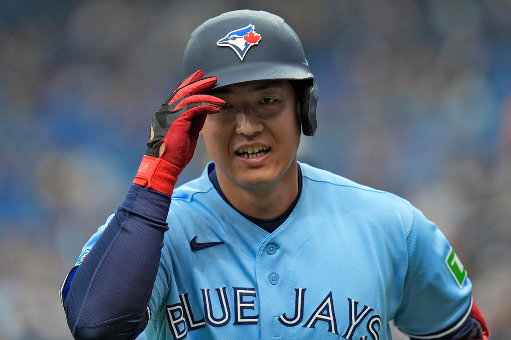 Toronto Blue Jays' Kazuma Okamoto, of Japan, celebrates after his solo home run off Tampa Bay Rays pitcher Drew Rasmussen during the first inning of a baseball game Tuesday, May 5, 2026, in St. Petersburg, Fla. (AP Photo/Chris O'Meara)
