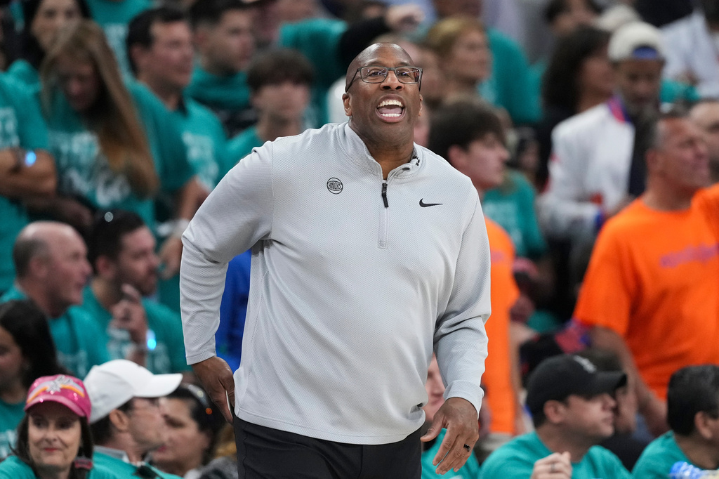 New York Knicks head coach Mike Brown yells during the first half of Game 1 of the NBA Finals basketball series against the San Antonio Spurs, Wednesday, June 3, 2026, in San Antonio. (AP Photo/Eric Gay)
