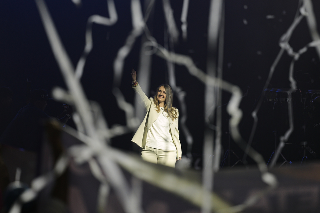 Presidential candidate Sen. Paloma Valencia of the Democratic Center party waves supporters during a campaign rally in Bogota, Colombia, Sunday, May 24, 2026. (AP Photo/Ivan Valencia)